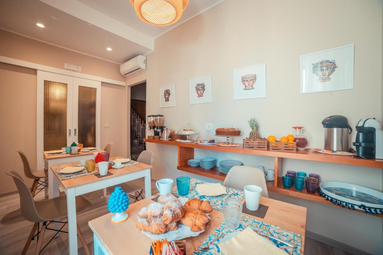 A'Coffa Rooms Taormina Eksteriør billede